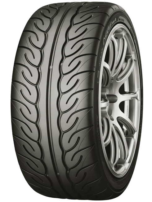 215/40 R17 83W YOKOHAMA AD08RS